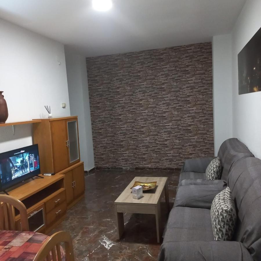 Vivienda Cadiz De Paso Apartment Ubeda  Exterior photo